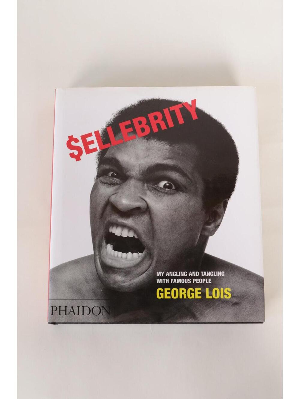 $ELLEBRITY My Angling And Tangling With Famous People Book